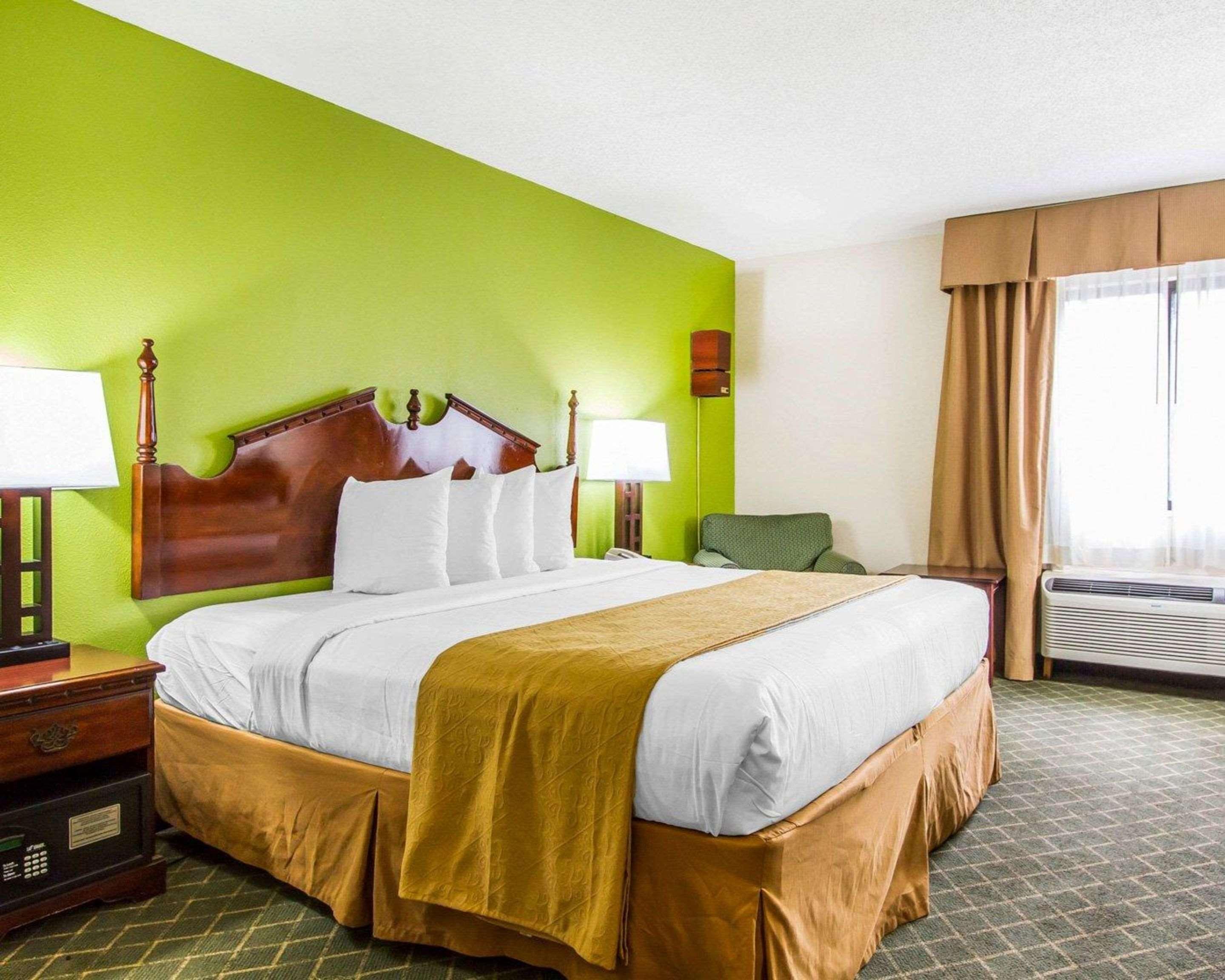 Quality Inn Near University Of Mobile Saraland Exterior foto