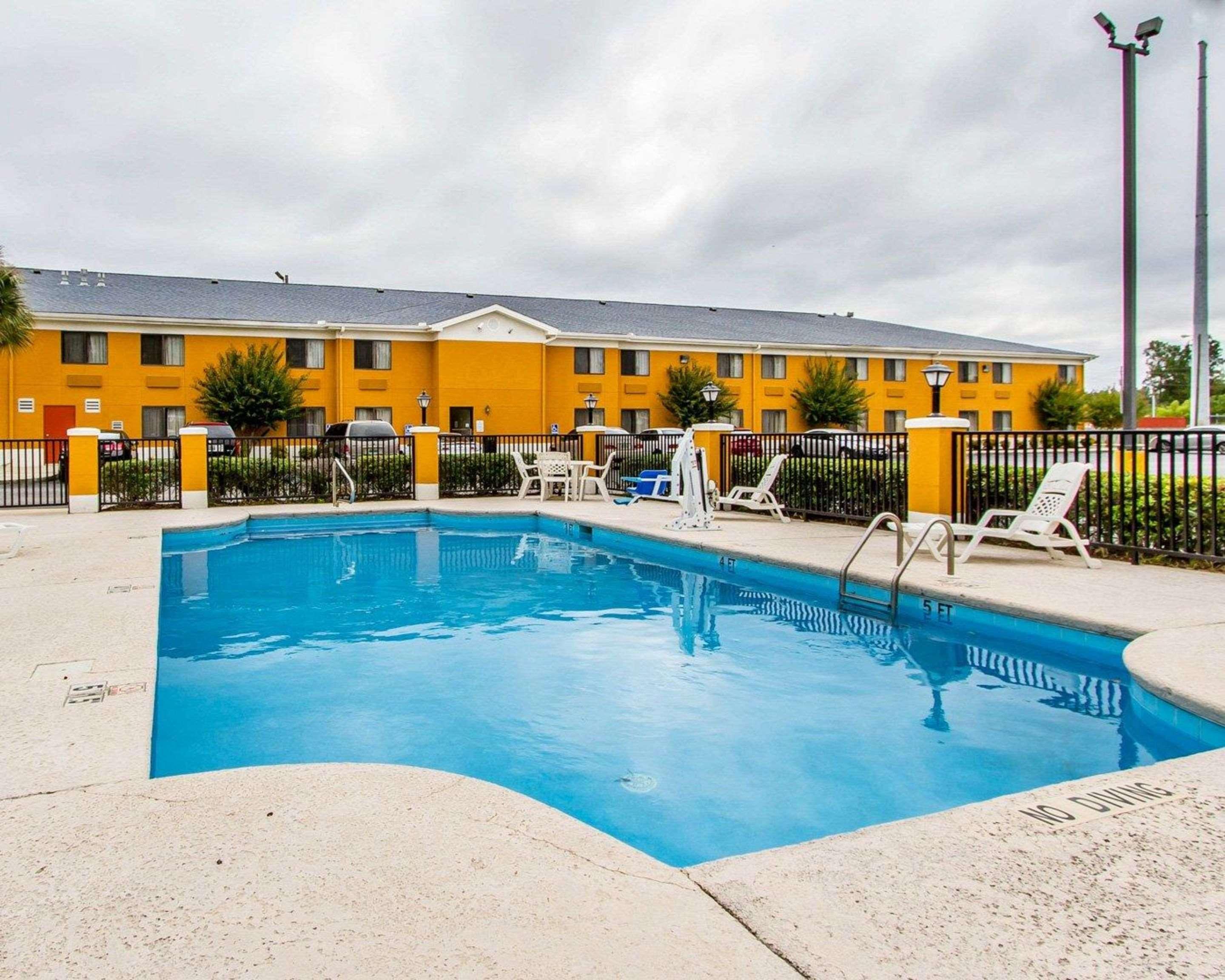 Quality Inn Near University Of Mobile Saraland Exterior foto