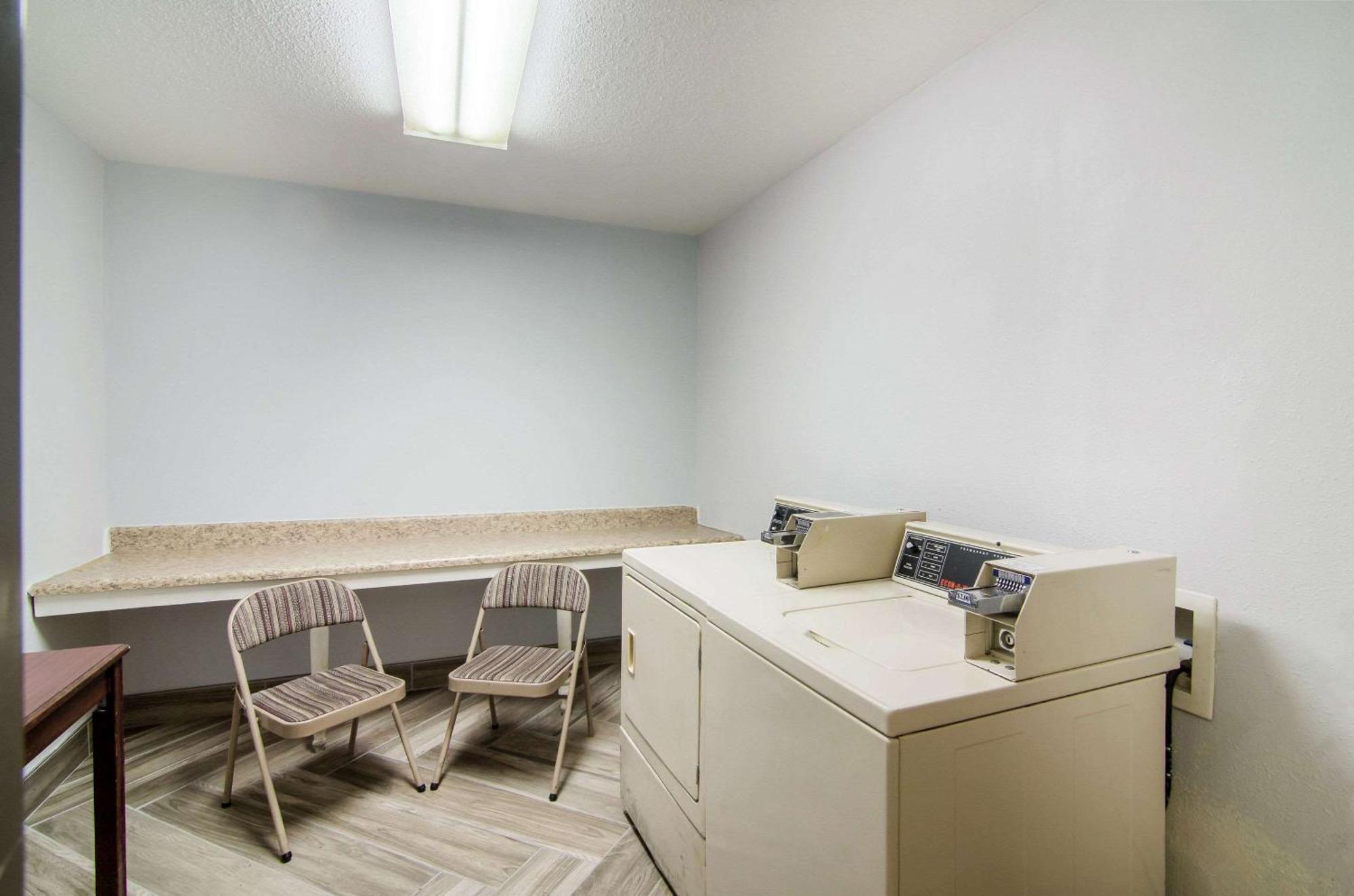 Quality Inn Near University Of Mobile Saraland Exterior foto